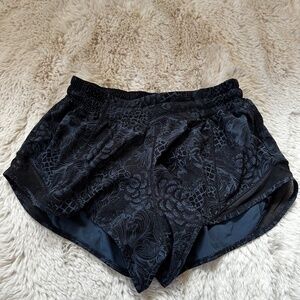 Blue Lululemon Hottie Hot Shorts 2.5 Size 6